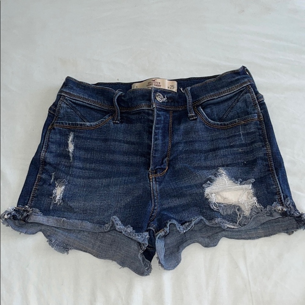 Hollister Short-Short High Rise Shorts